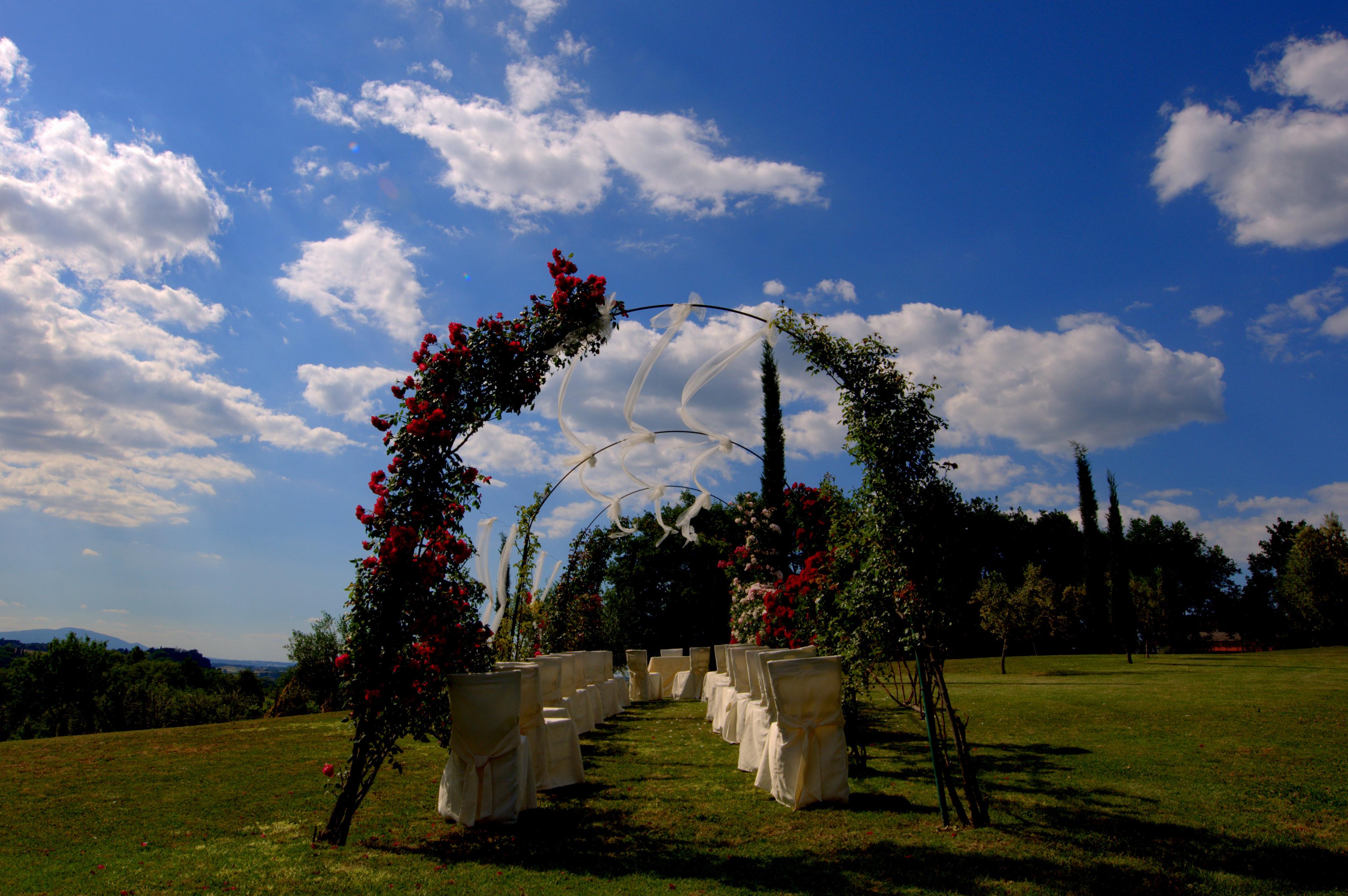 Borgo Nociquerceto Hotel Tarano Exterior photo